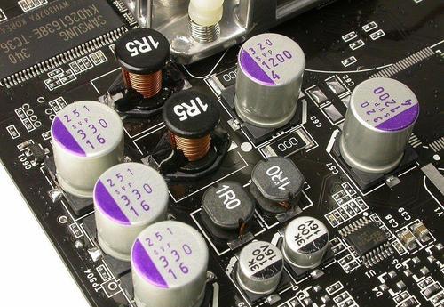 信驊目標(biāo)價 大摩砍至3,600